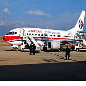 梧州西江机场空运航空快运业稳步发展的原因是什么？
